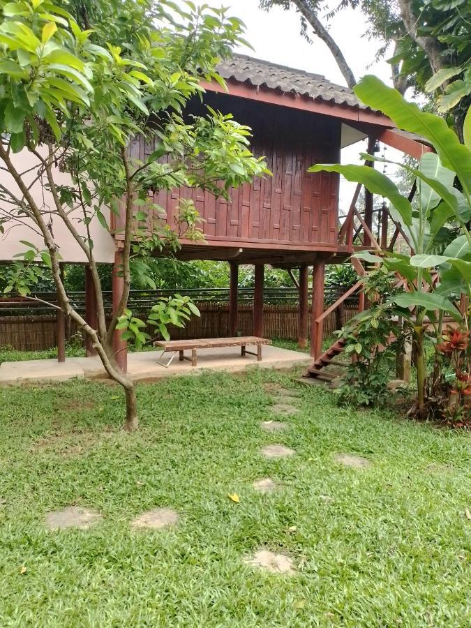 Namsong Bridge Bungalows Vang Vieng Esterno foto