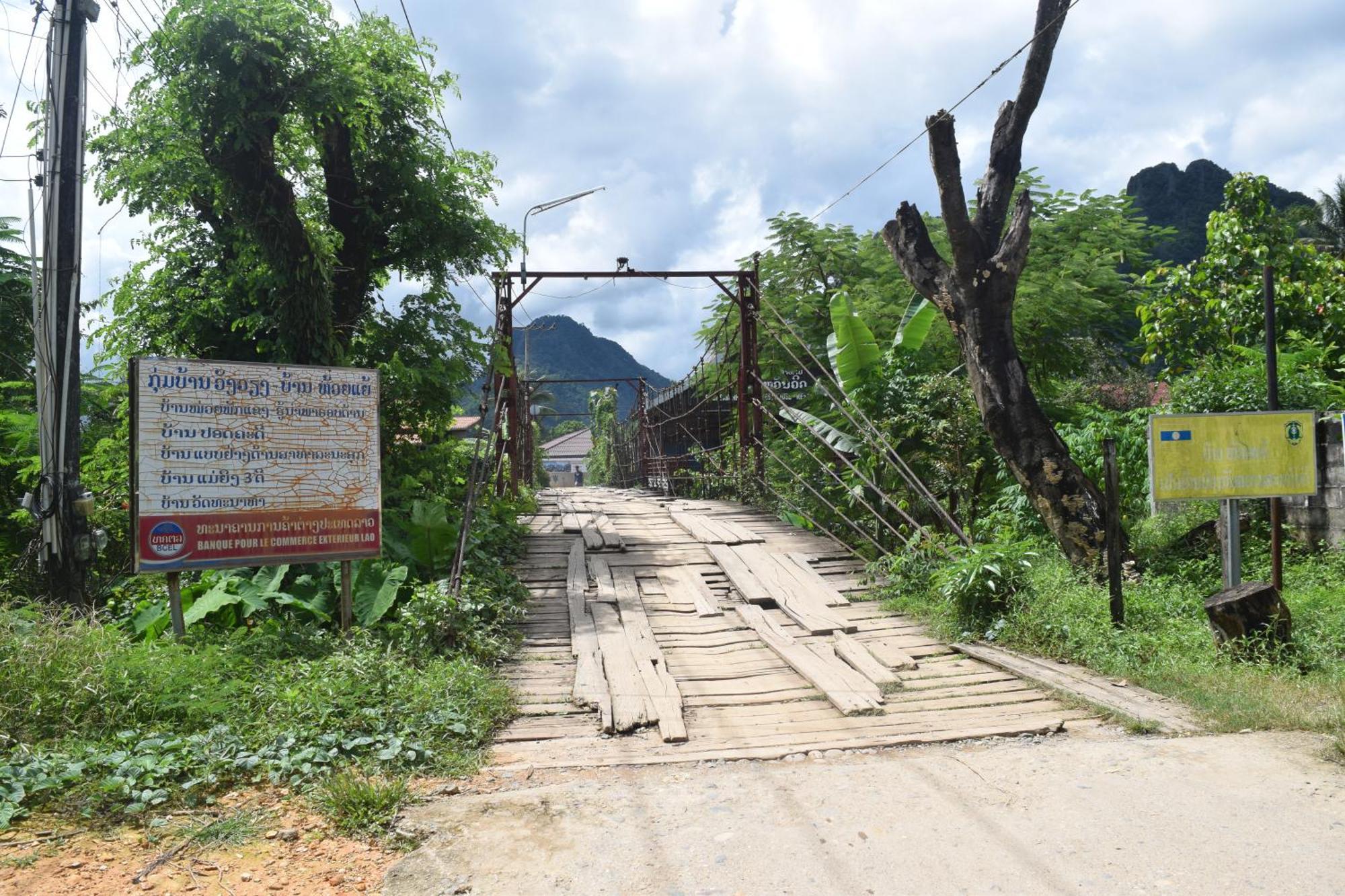 Namsong Bridge Bungalows Vang Vieng Esterno foto