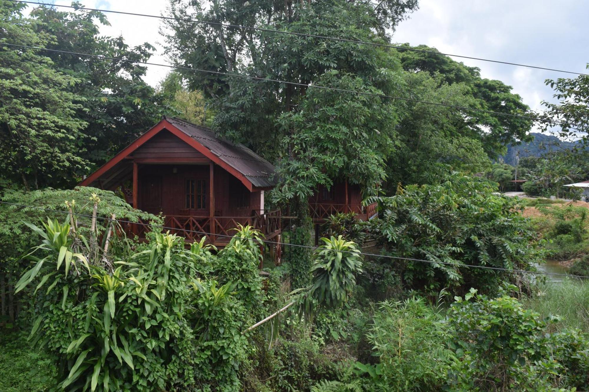 Namsong Bridge Bungalows Vang Vieng Esterno foto